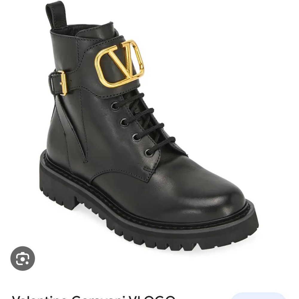 Valentino, garavani  V logo short boot